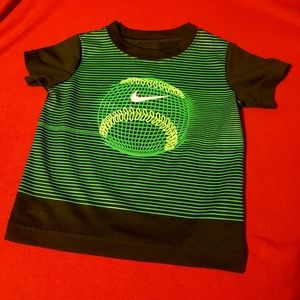 🖐5/$25🖐2T Nike baseball tee